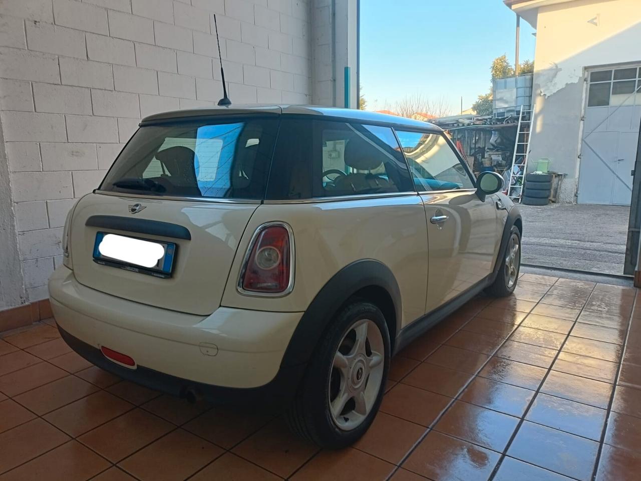 Mini Mini 1.4 Ray, adatta anche a neopatentati.