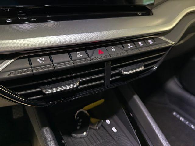 SKODA Octavia 2.0 TDI DSG Selection LED ACC DAB+ Smart Link