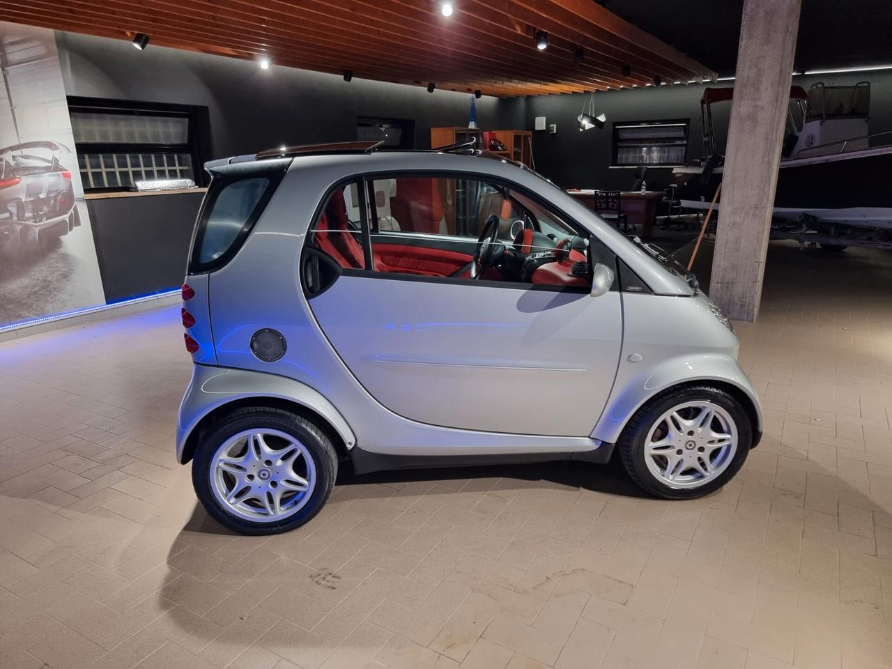 Smart 700 city-coupé passion