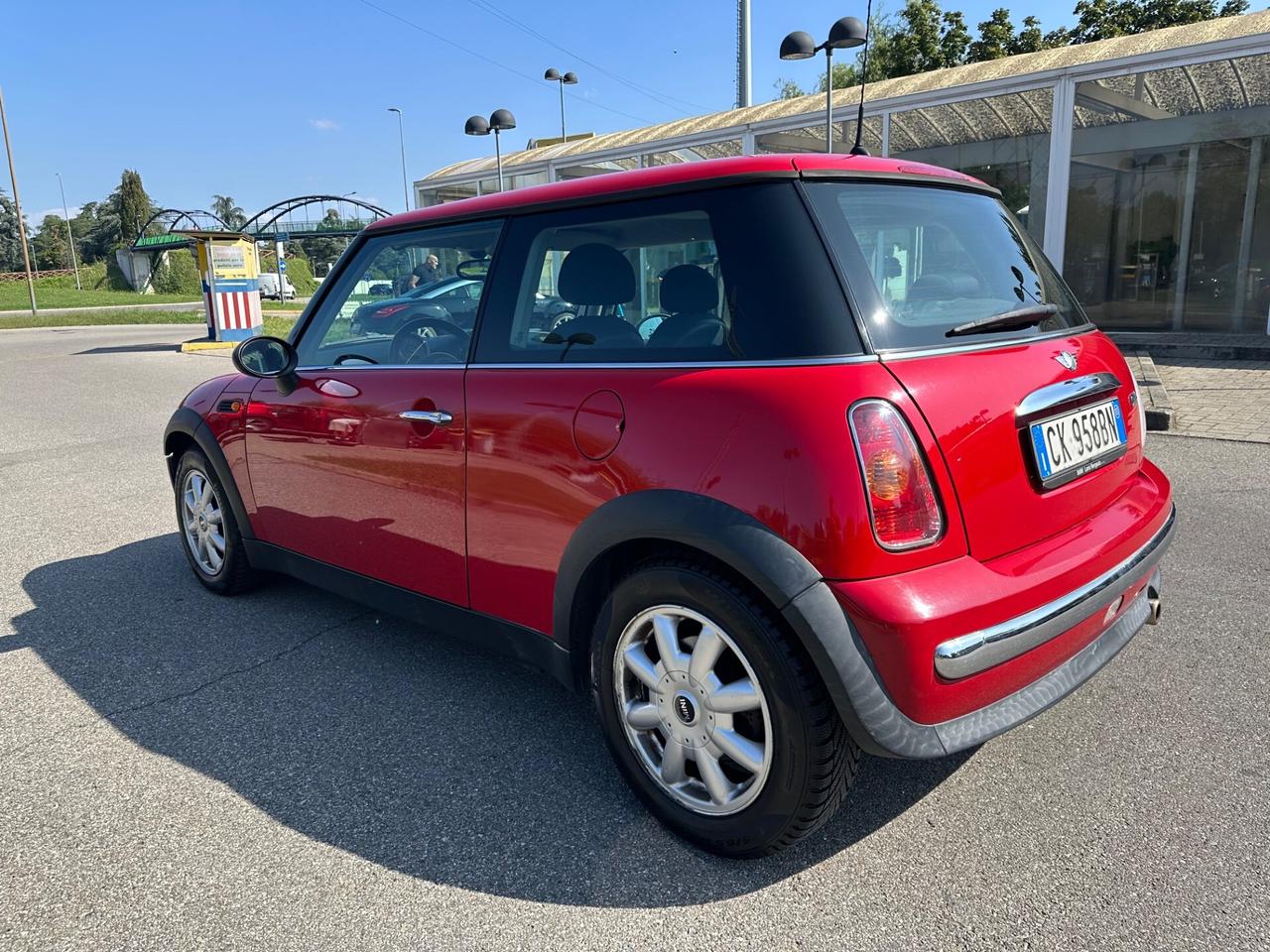 Mini 1.6 16V One 90 CV BENZINA NEOPATENTATI