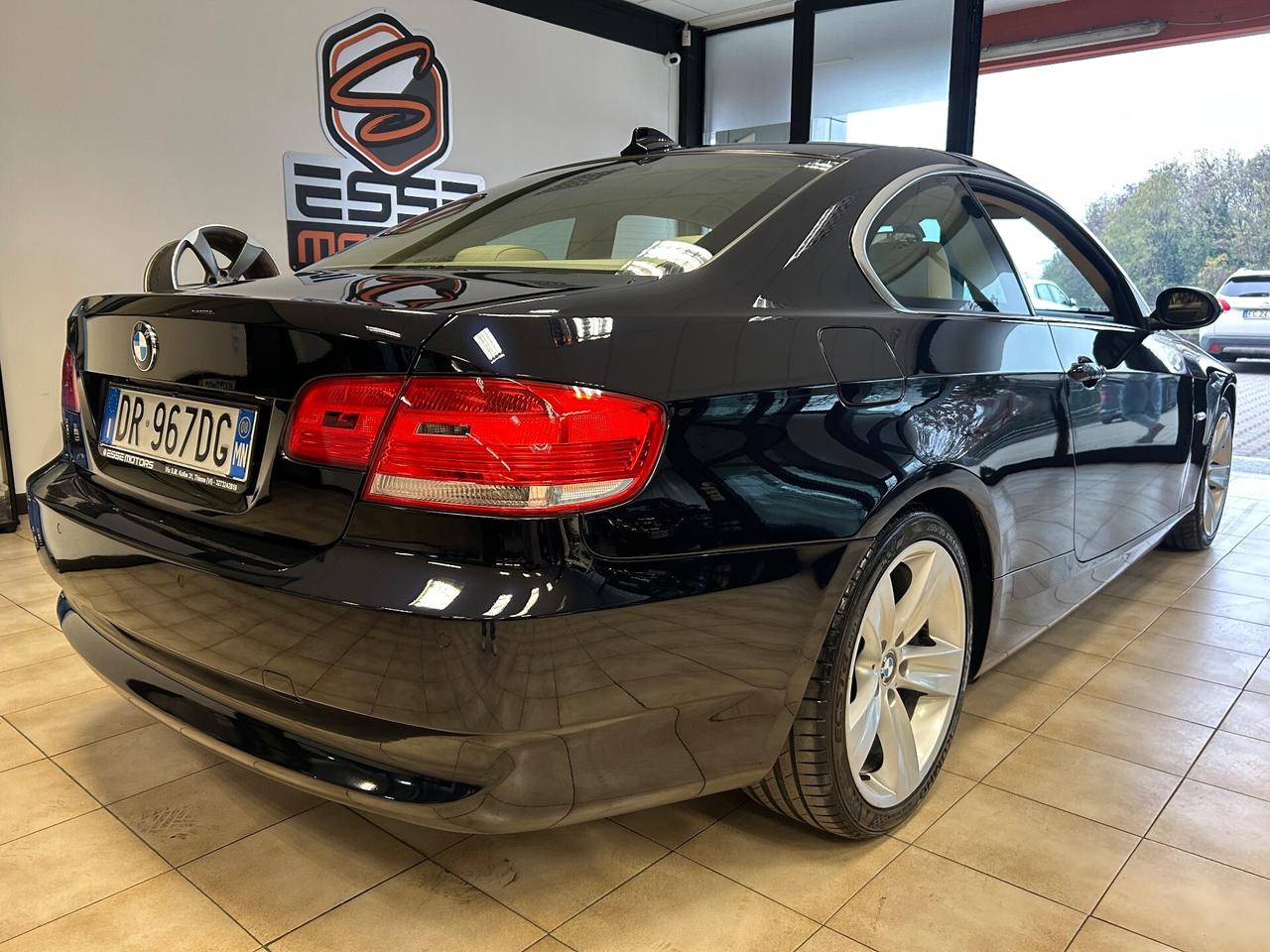 Bmw 330d - 2008 E92 231cv Individual