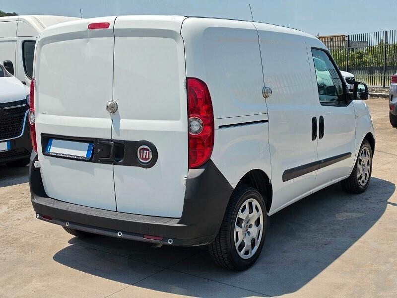 FIAT Doblo 1.6 MJT 105 S&S Cargo Scaffali NAV PARK