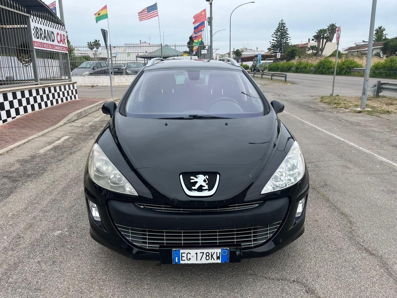 Peugeot 308 1.6 HDi SW Ciel Féline - 2011