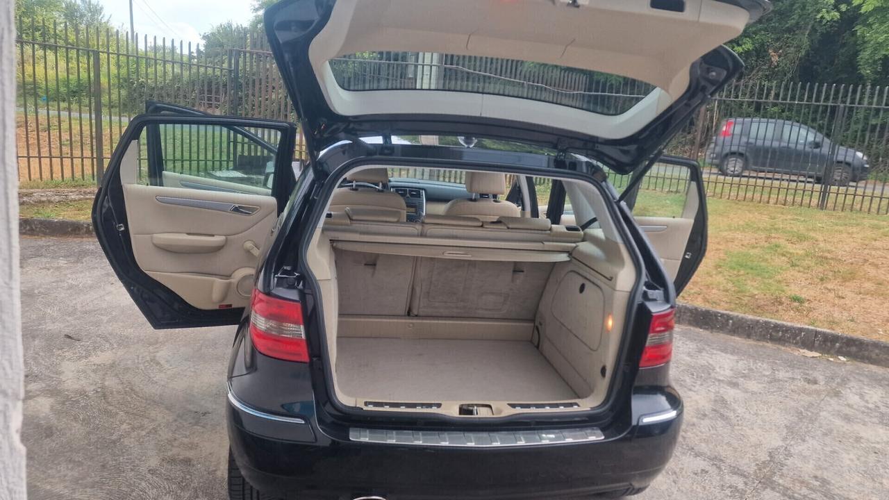 Mercedes-benz B 180 CDI Executive "cambio automatico"