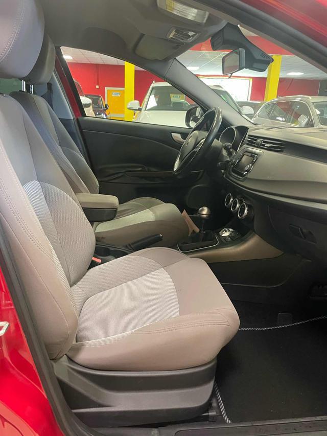 ALFA ROMEO Giulietta 1.6 JTDm-2 105 CV Distinctive