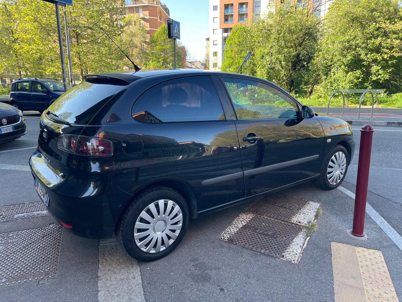 Seat Ibiza 1.2 60CV 3p/1PROP/GARANZIA 12 MESI