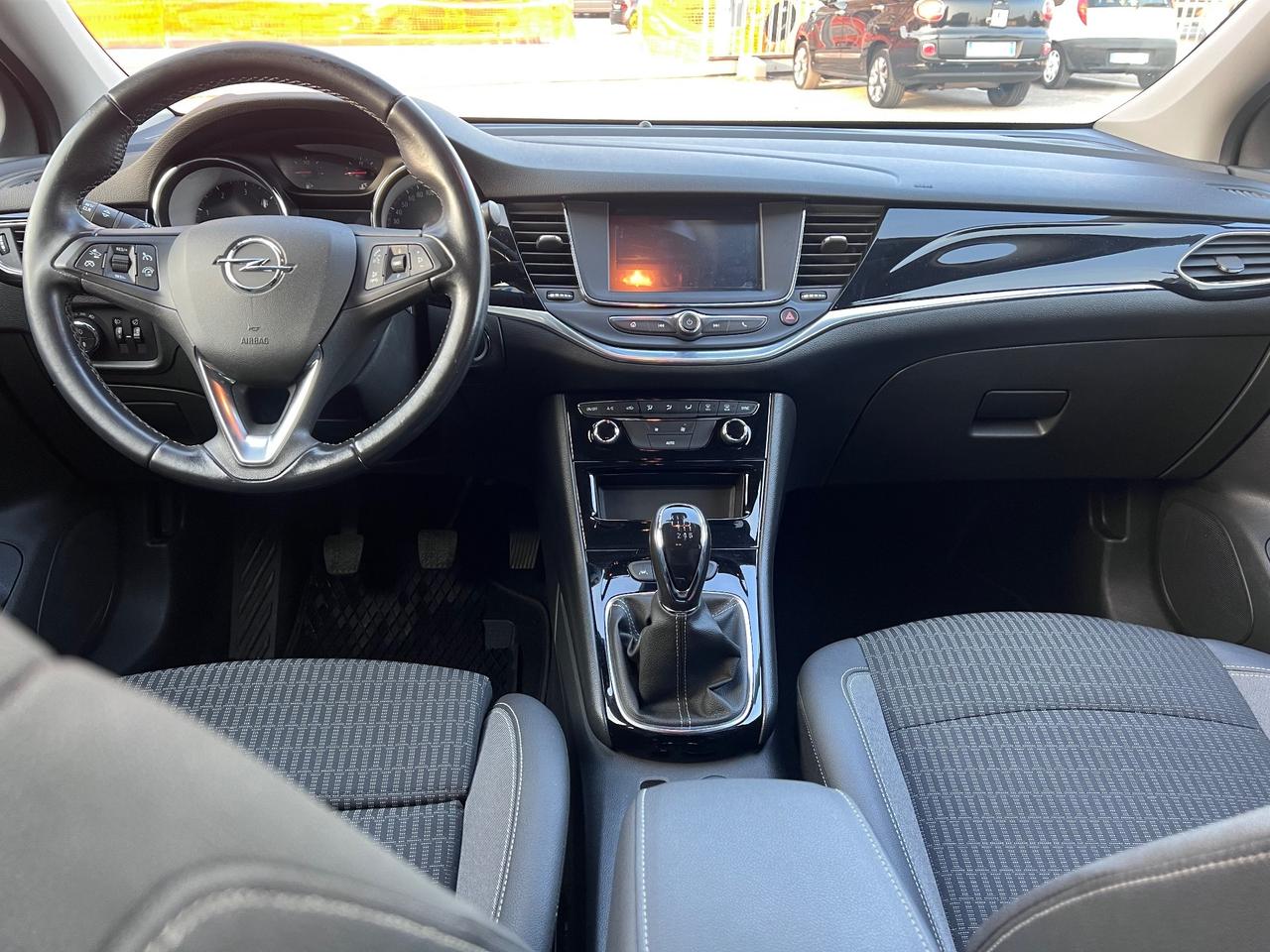 Opel Astra 1.5 CDTI 105 CV S&S Sports Tourer Business Elegance