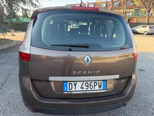 RENAULT Scenic 7posti 1.5 dCi 110CV senza nessun lavoro da fare