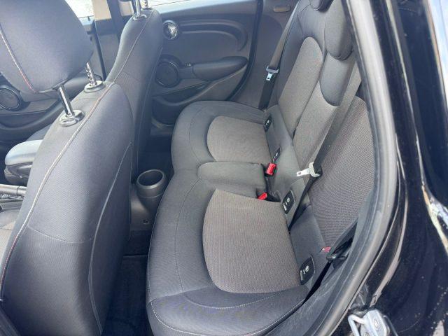 MINI Cooper D 1.5 Cooper D Hype 5 porte ok neopatentati