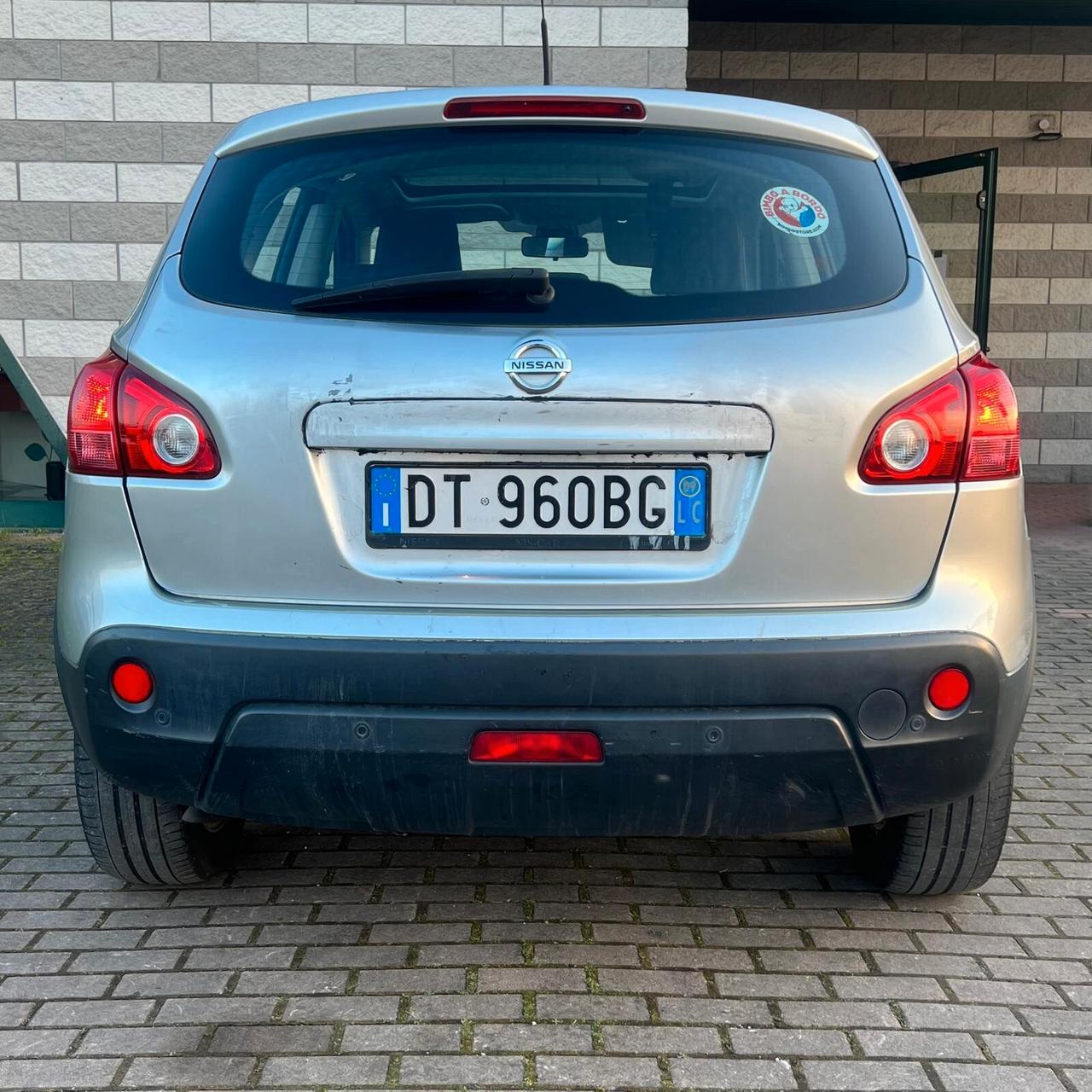 Nissan Qashqai 2.0 dCi DPF 4WD Tekna