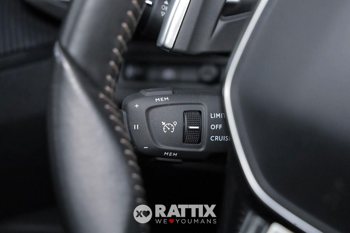 Peugeot 3008 1.5 bluehdi 130CV Allure eat8 + box tetto