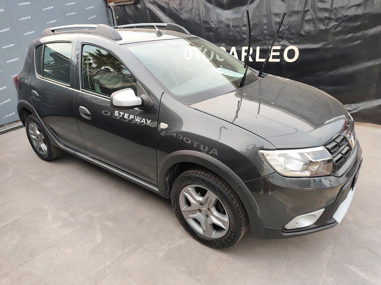 Dacia Sandero Stepway 1.0 BENZINA E GPL DI SERIE