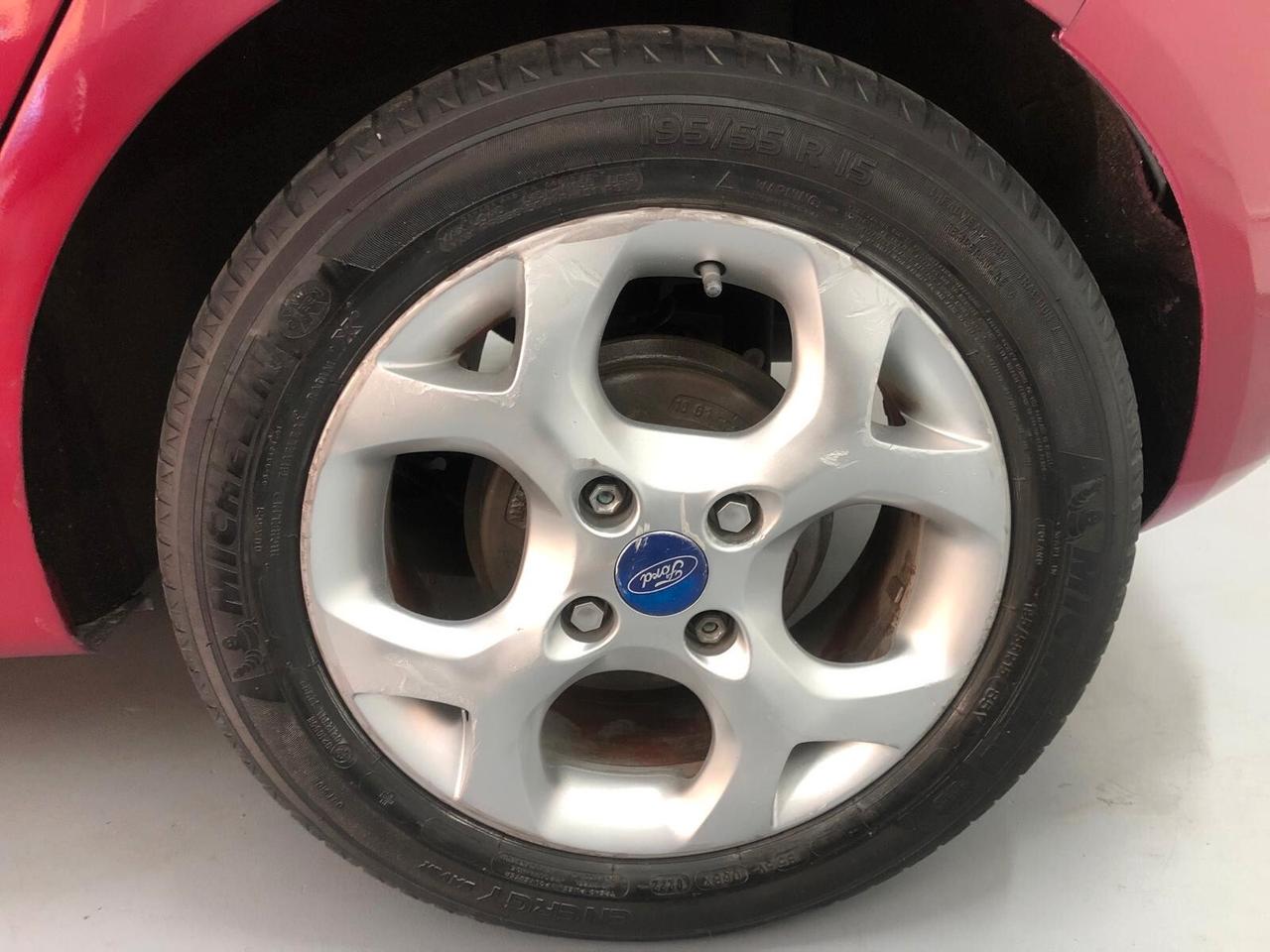 Ford Fiesta 1.2 82 CV 5 porte Titanium