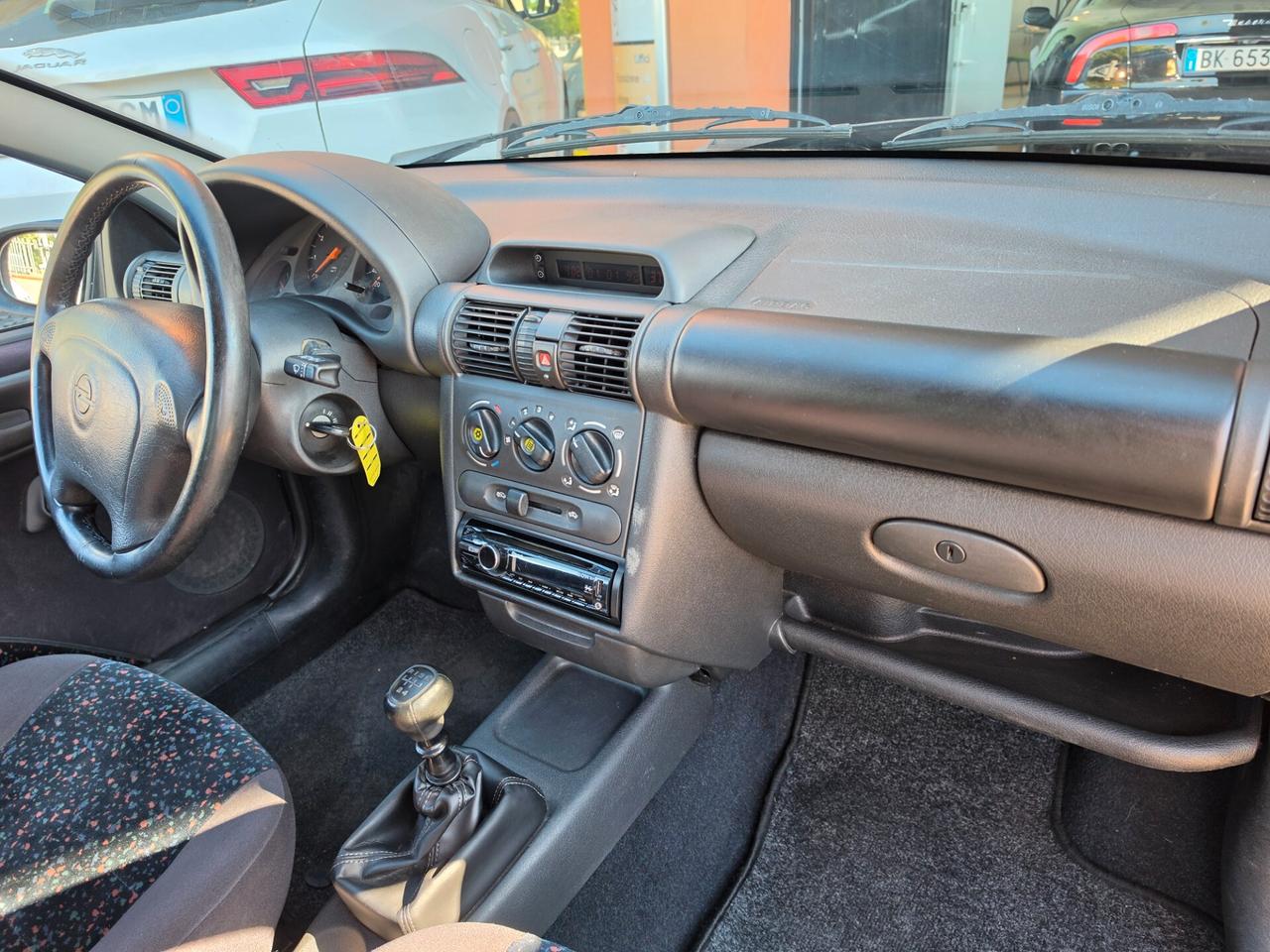 Opel Tigra 1.6i 16V cat