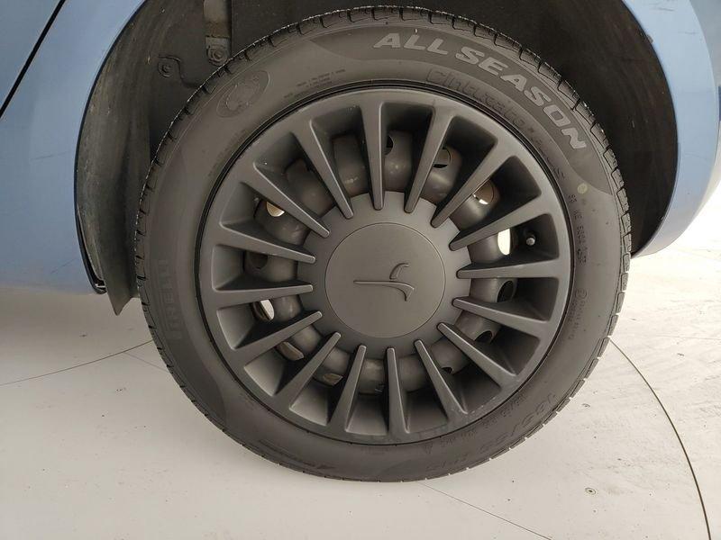 Lancia Ypsilon 1.0 FireFly 5 porte S&S Hybrid Silver