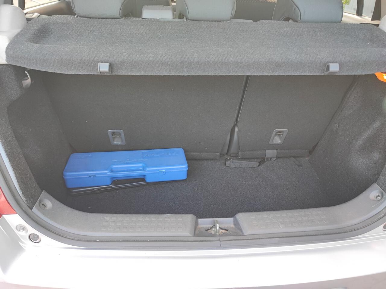 Suzuki Swift 1.3 5p. GL uni-pro