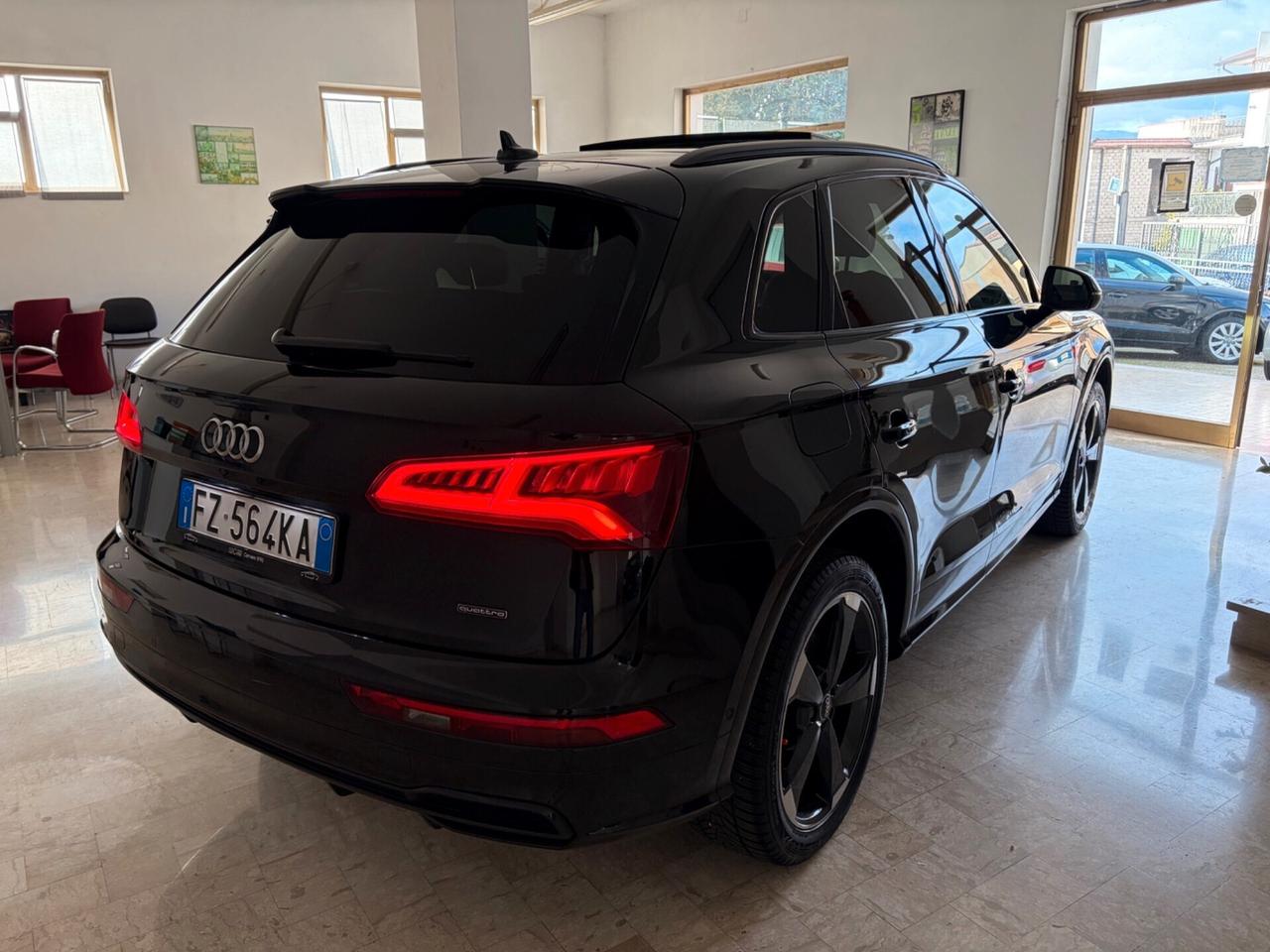 AUDI Q5 40 TDI S TRONIC S LINE PLUS 124.000 KM