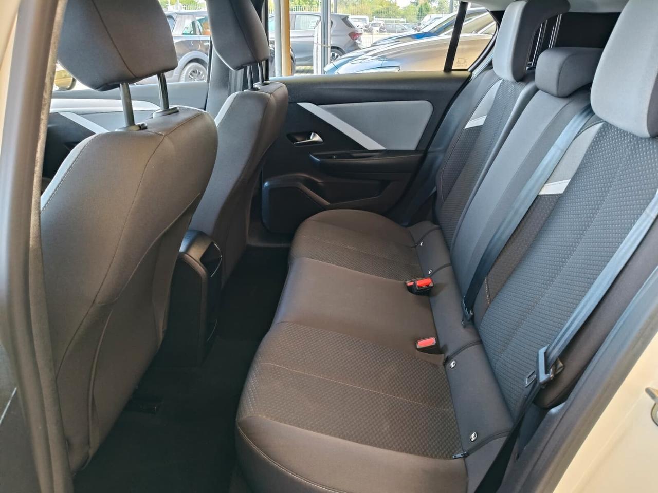 Opel Astra 1.5 Turbo Diesel 130 CV Business Elegance