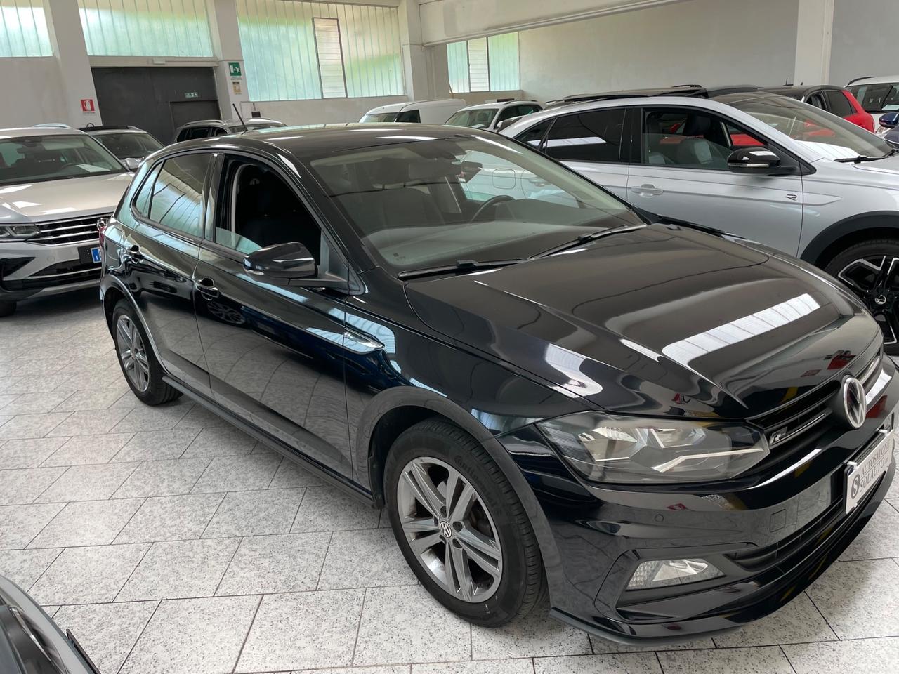 Volkswagen Polo 1.0 TSI 5P. R LINE 95 CV