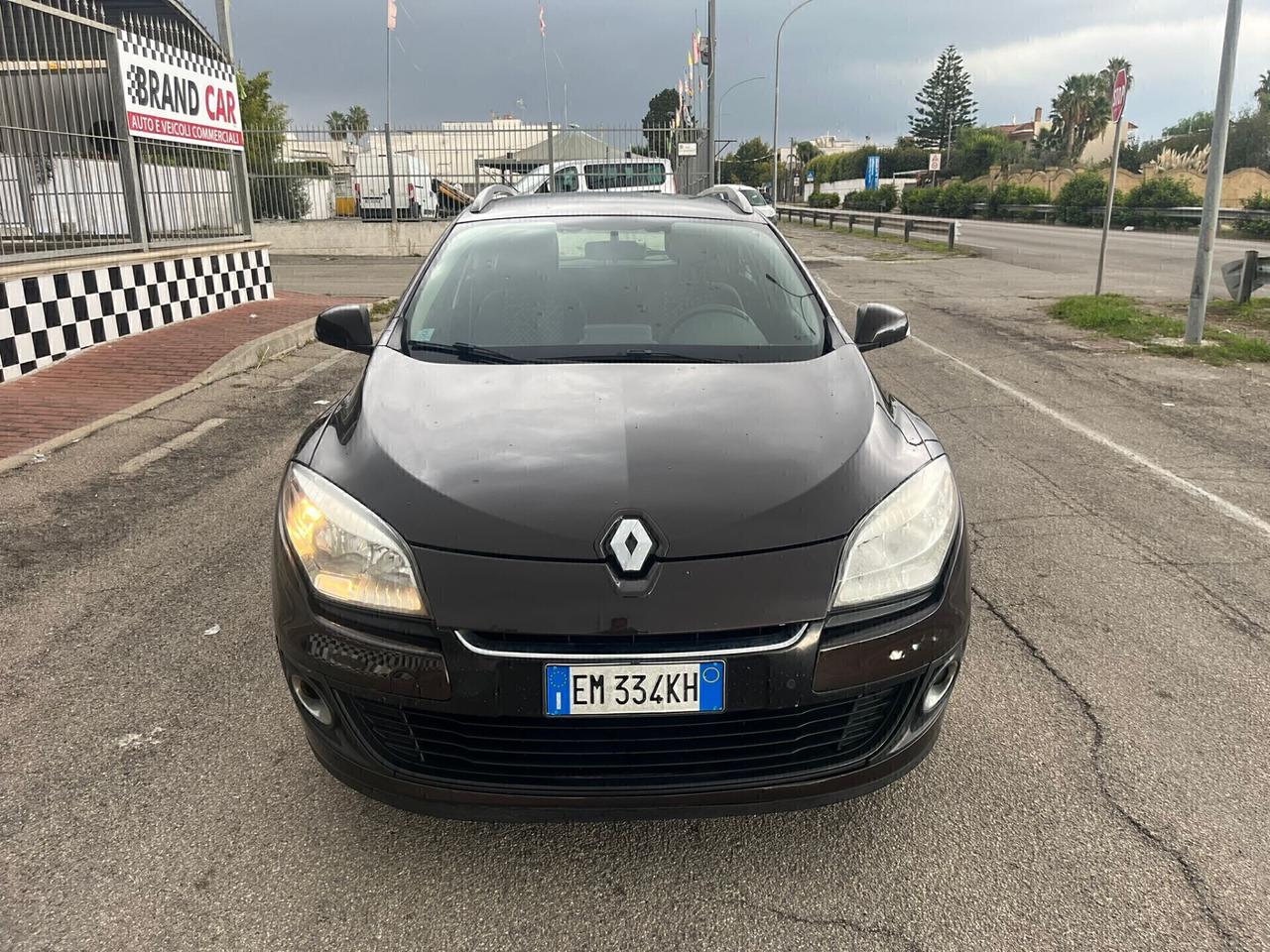 Renault Megane 1.5 dCi 110CV EDC SporTour 2012