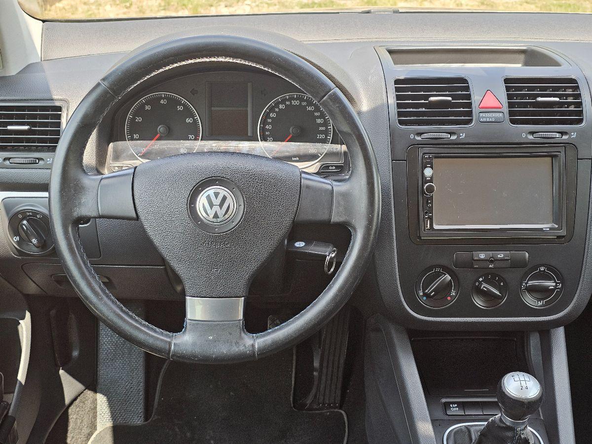 VOLKSWAGEN GOLF 5 1.6 BENZINA 3P GARANZIA 12M