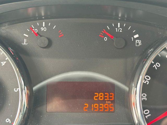 PEUGEOT 5008 7 posti ! 1.6 HDi 110CV Tecno