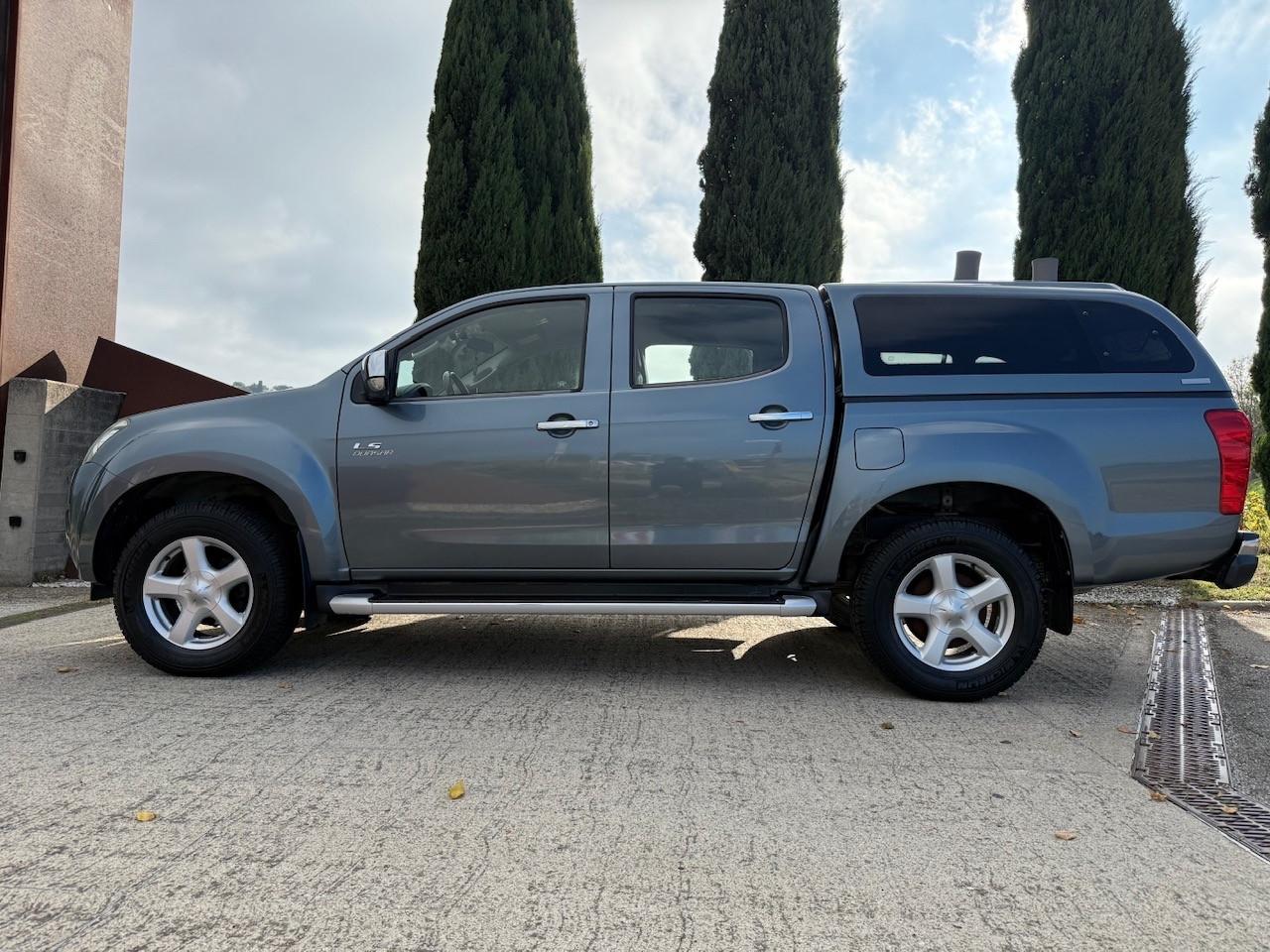 Isuzu D-Max 2.5 LS Quasar KM 79.000