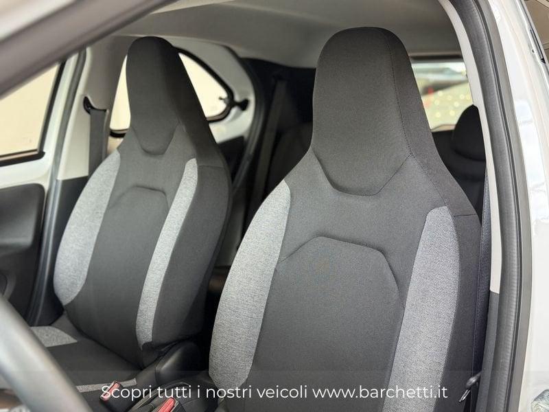 Toyota Aygo X 1.0B (72 CV) Active S-CVT