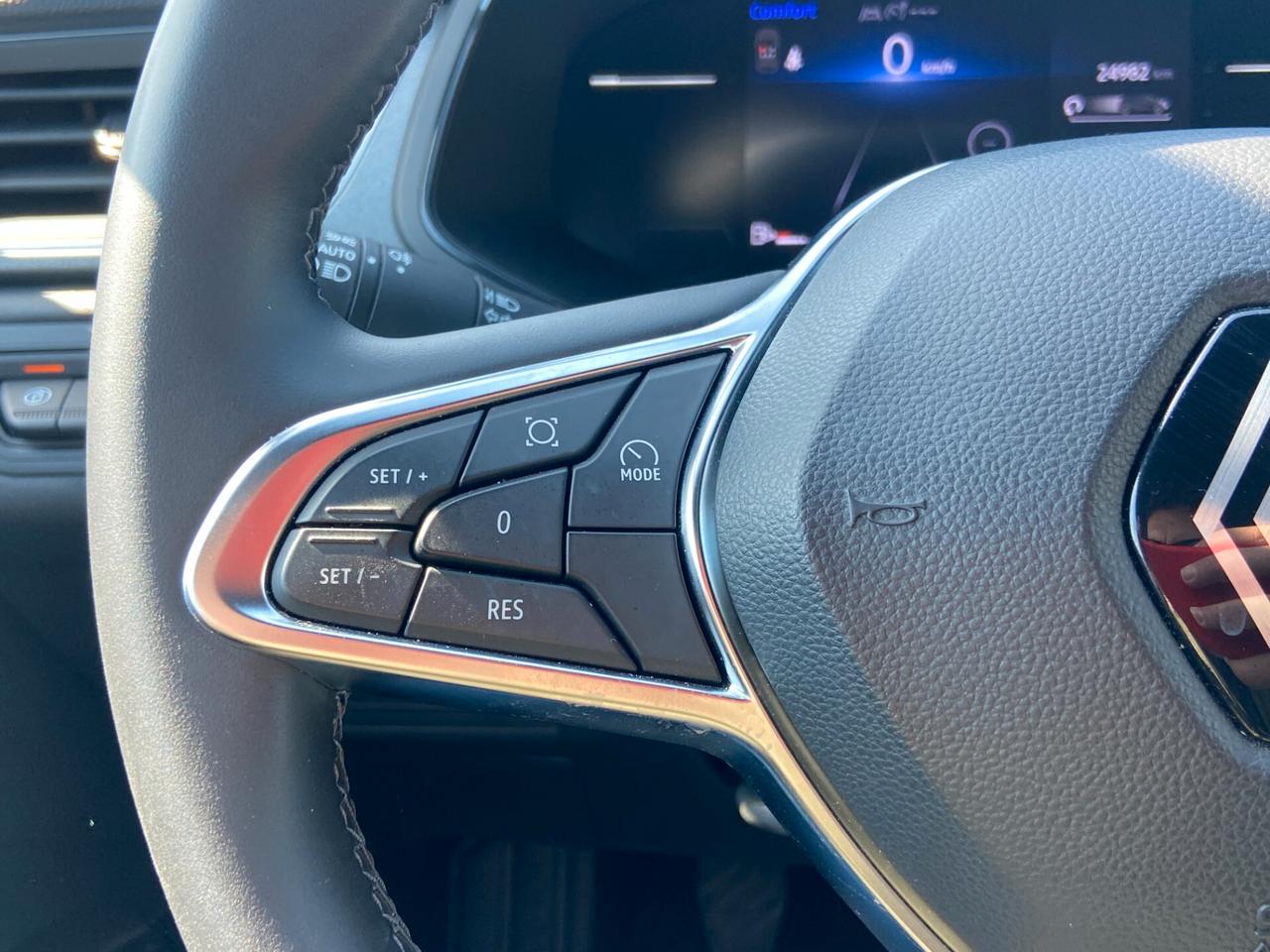 Renault Captur 1.0 tce Techno 90cv