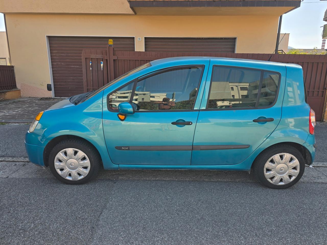 RENAULT MODUS 1.2 "OK PER NEOPATENTATI"