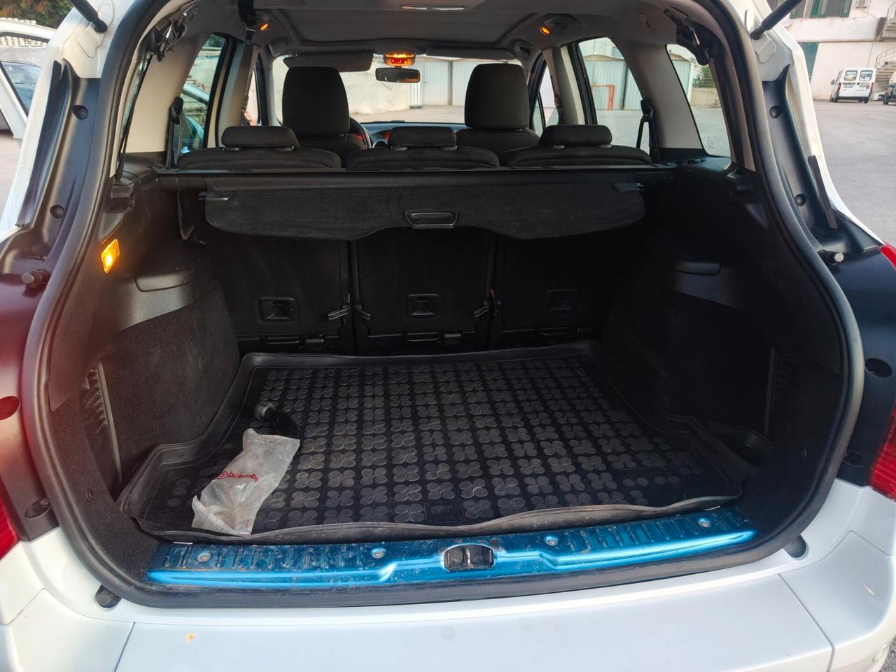 Peugeot 308 2.0HDi 140CV SW Ciel GANCIO TRAINO