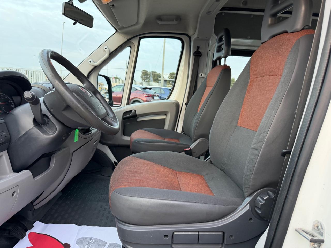 FIAT DUCATO 2.3 JTD 120 DISABILI 7P 2 SEDIE A ROTELLE