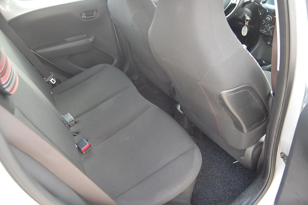 Citroen C1 VTi 72 S&S 5 porte Shine