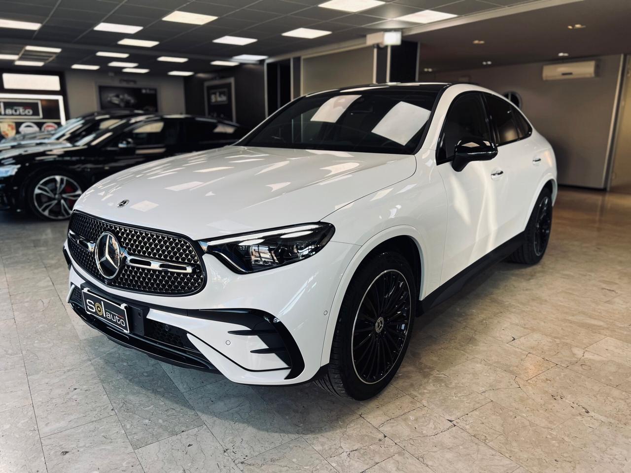 MERCEDES GLC 220 D COUPE PANO AMG