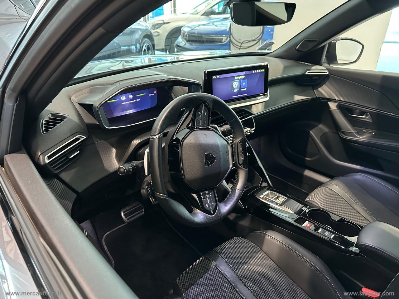 PEUGEOT 2008 PureTech 130 S&S EAT8 GT