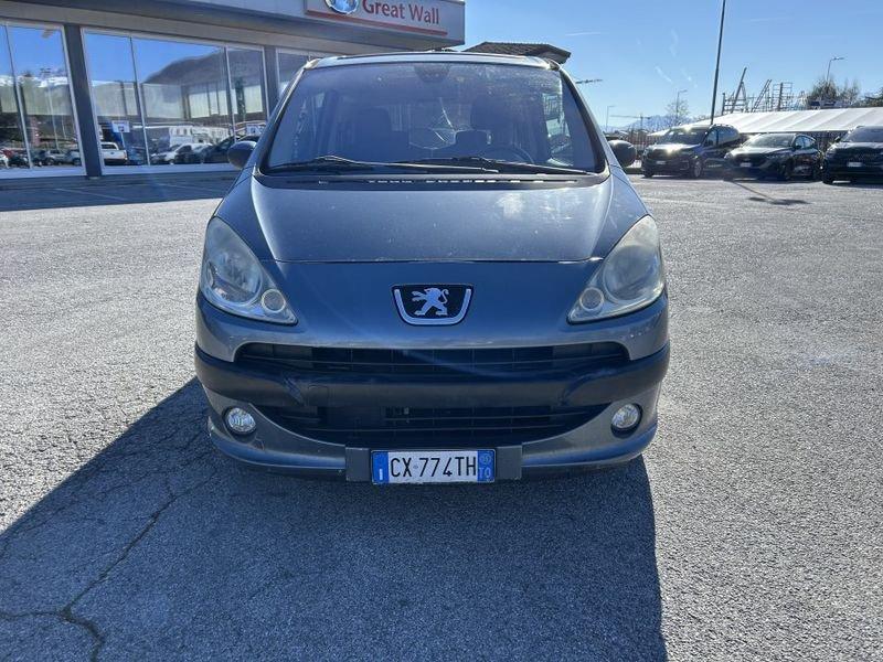 Peugeot 1007 1.4 Trendy