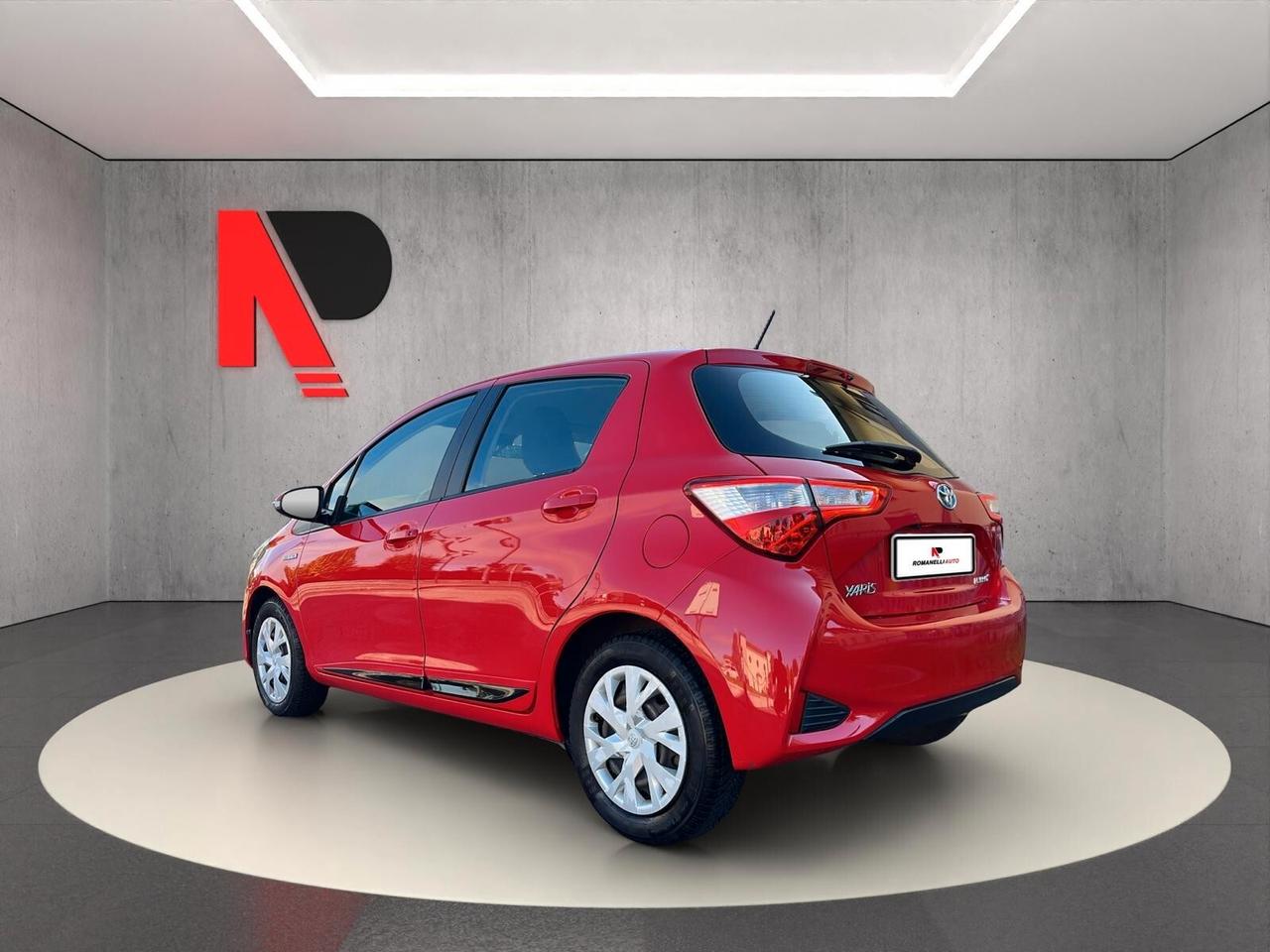 Toyota Yaris 1.5 Hybrid 5 porte Business