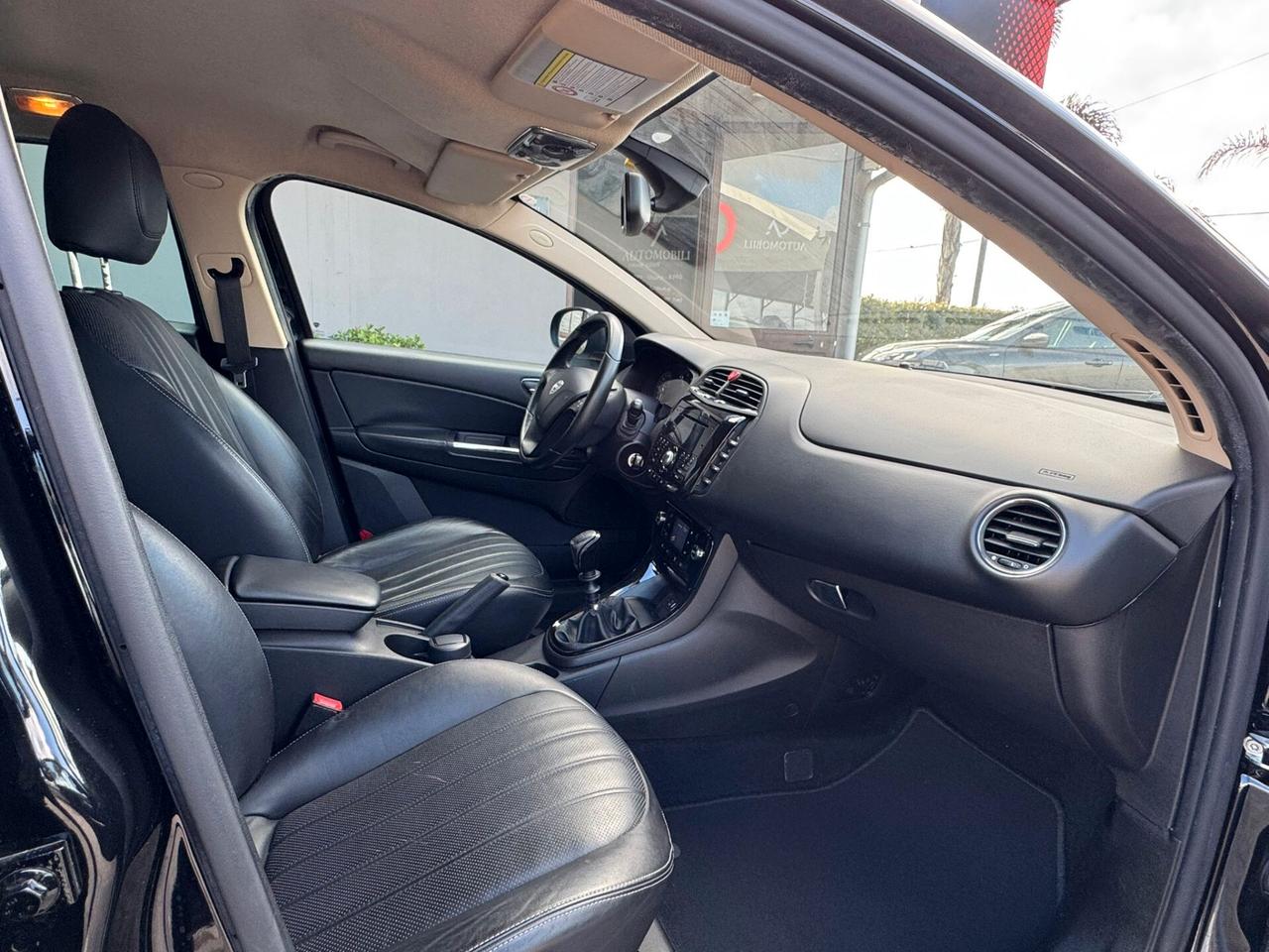 Lancia Delta 1.6 MJT DPF Gold