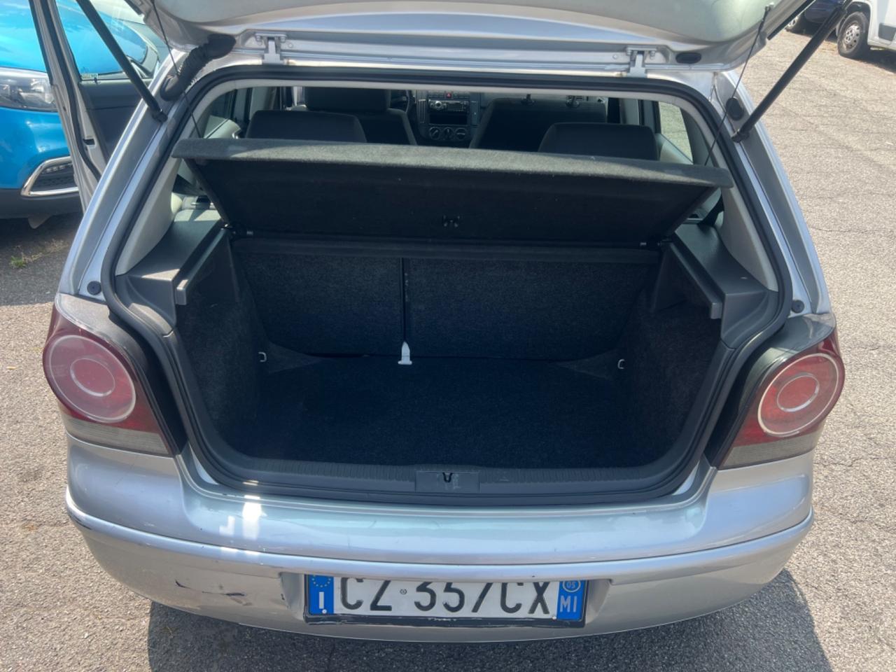 Volkswagen Polo 1.4/75CV 16V 5p. Comfortline