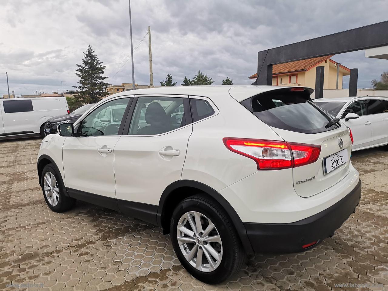 NISSAN Qashqai 1.5 dCi Acenta