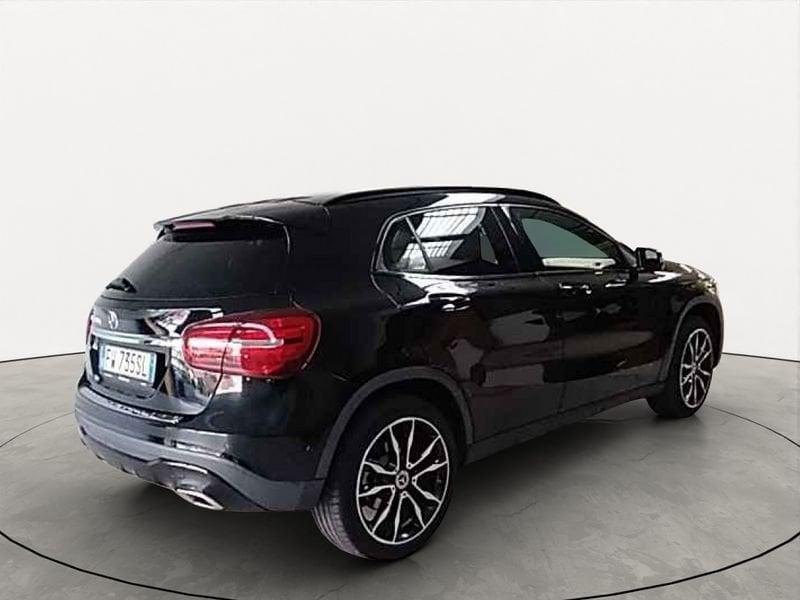 Mercedes-Benz GLA GLA 200 d Sport