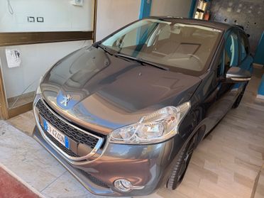 Peugeot 208 1.4 e-HDi 68 CV S&S robotizzato 5 porte Active