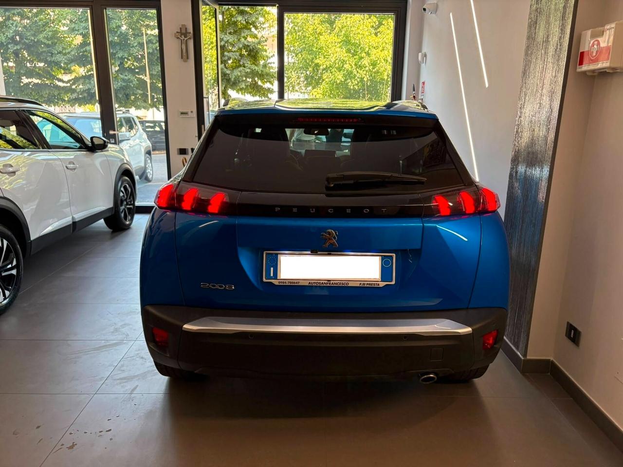 Peugeot 2008 1.5 EAT8 Allure - 2022