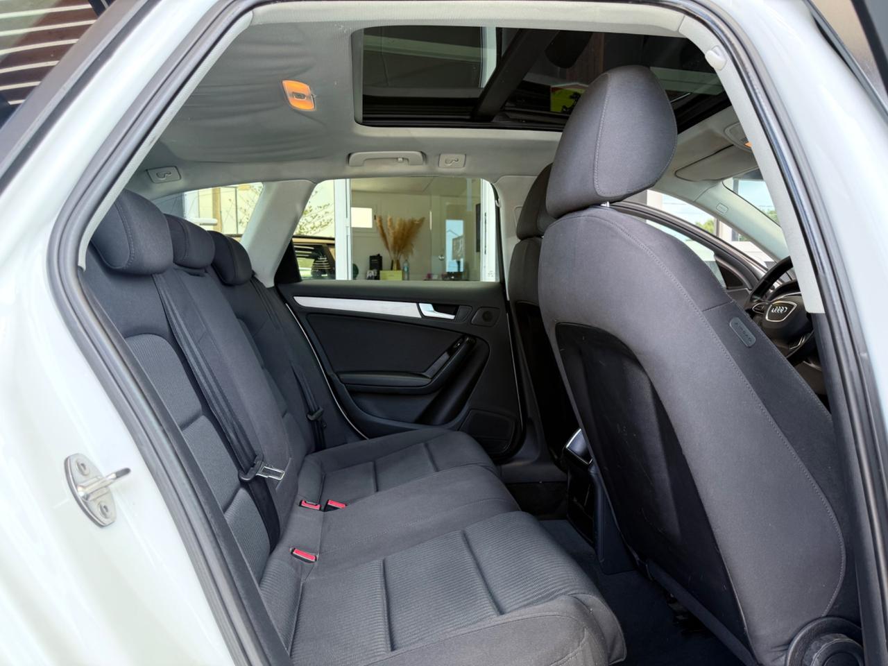 Audi A4 Avant 2.0 TDI 143CV F.AP. Tetto Apribile