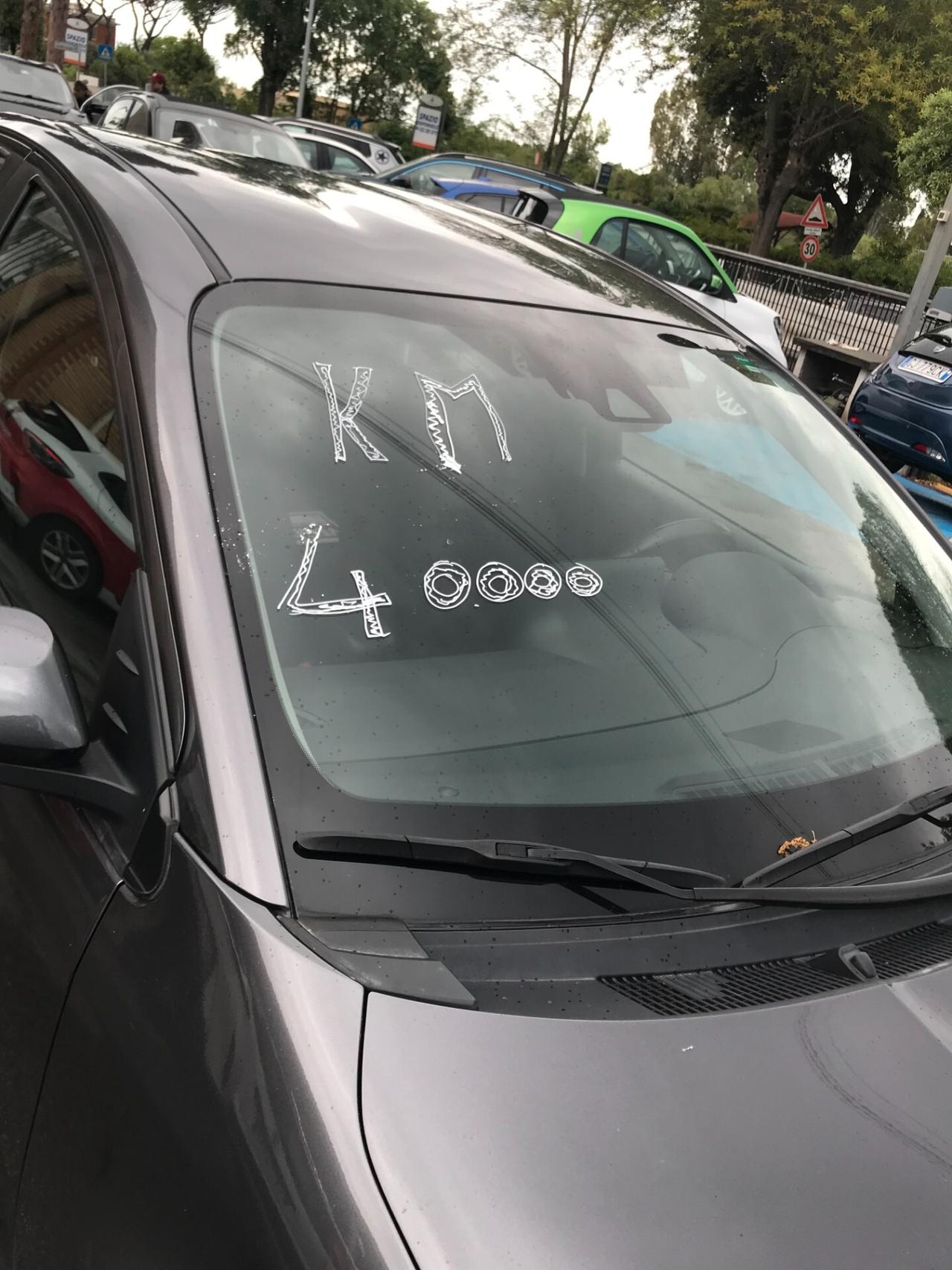 Toyota Yaris 1.5 Hybrid 5 porte Business