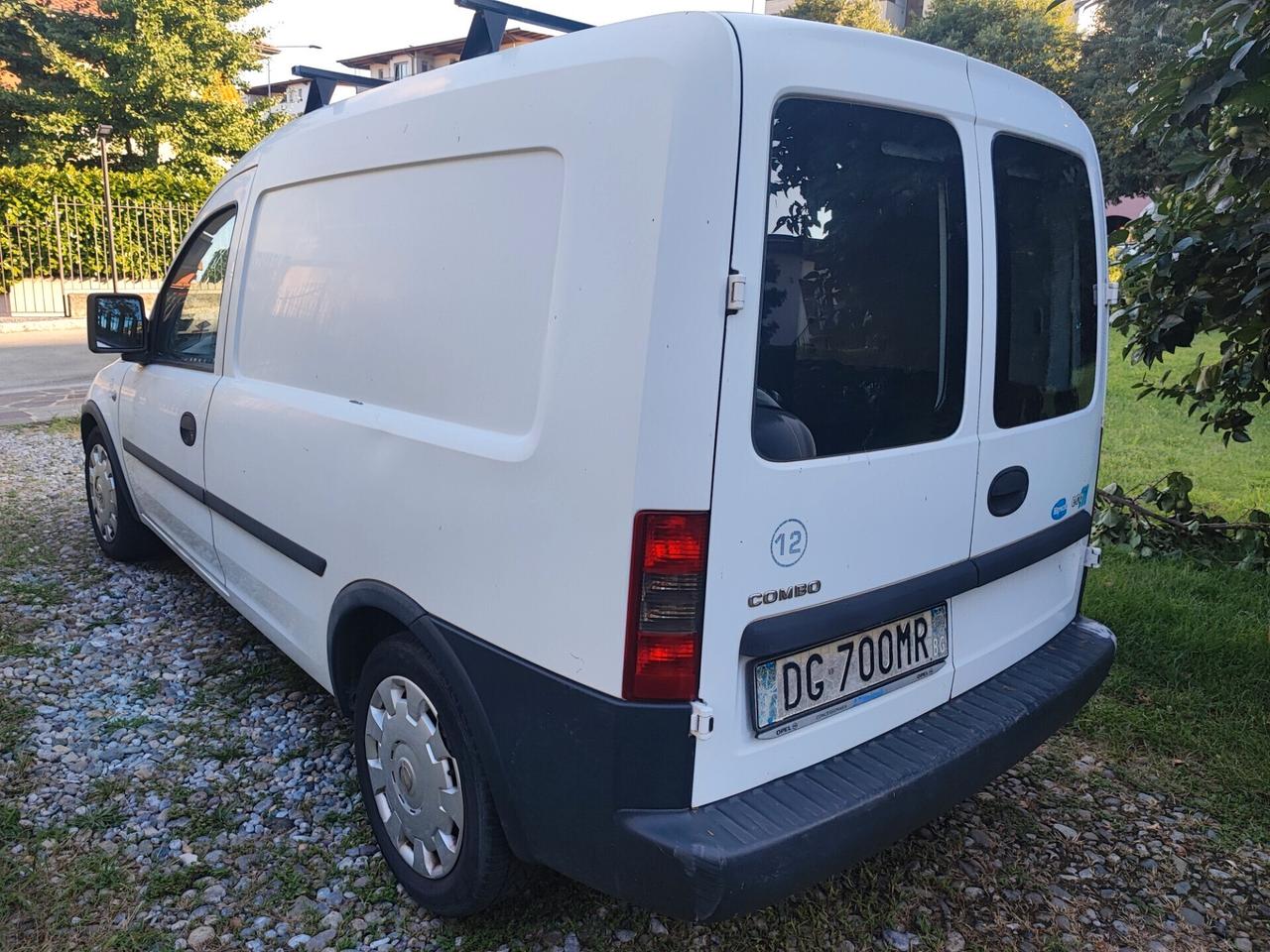 Opel Combo 1.6 Metano 3p. Van