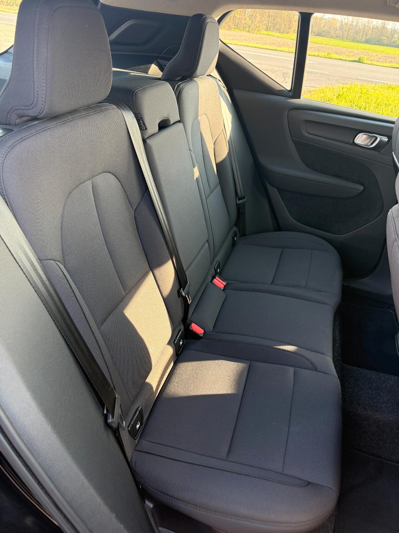 Volvo XC40 T2 Momentum Pro N1 UNICOPROPRIETARIO