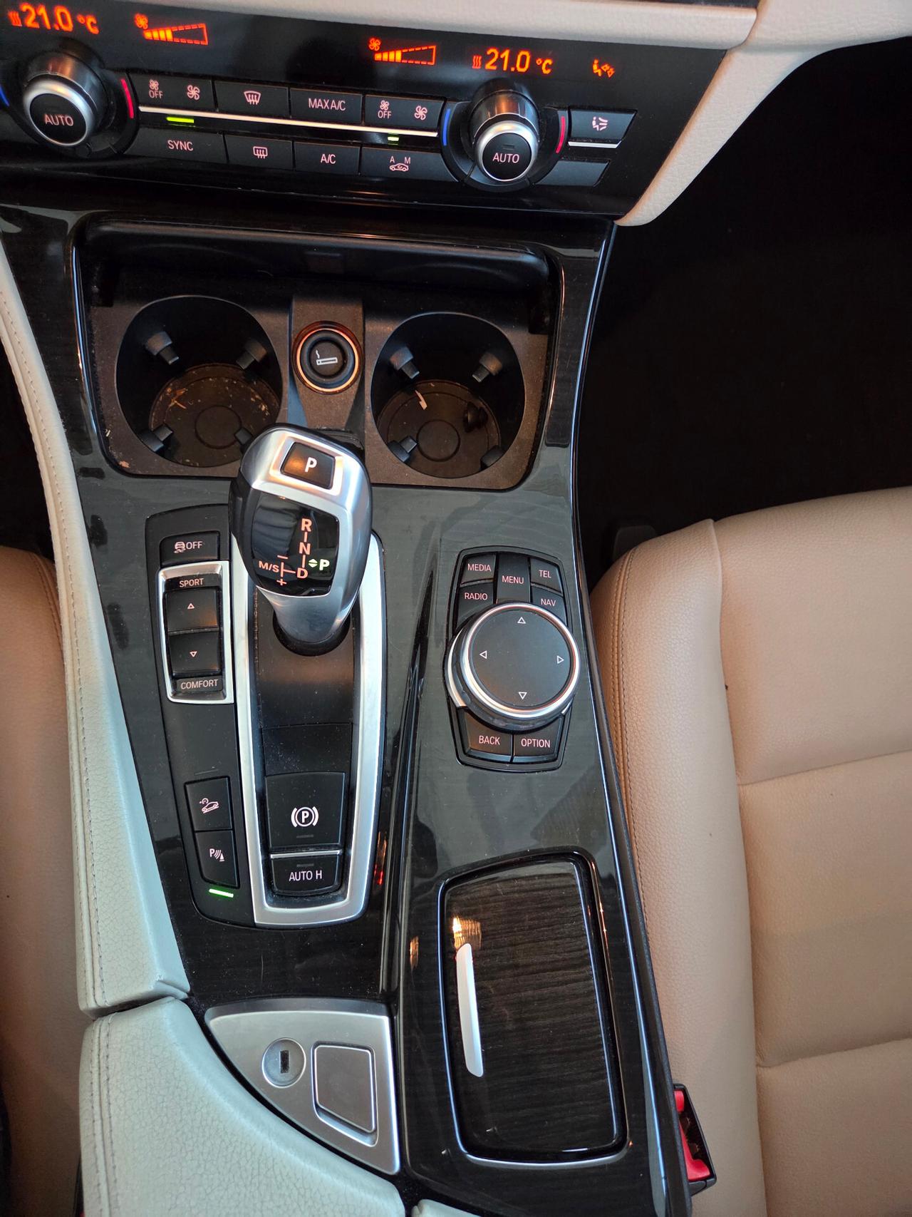 Bmw 520 520d xDrive Luxury