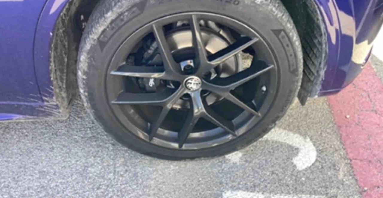 Alfa Stelvio Veloce 210 Cv Q4 Tetto Sedili Sportivi