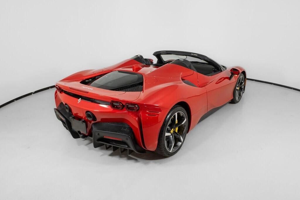 Ferrari SF90 Spider 4900,00 LEASING FULL INCLUSIVE - NOLEGGIO LUNGO TERMINE